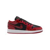 gradeschool jordan 1 low se (black/varsity red)