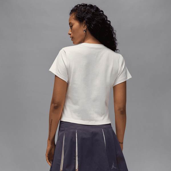 women jordans gfx s/s tee (sail/university red)