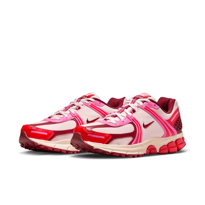 womens nike zoom vomero 5 (light soft pink)