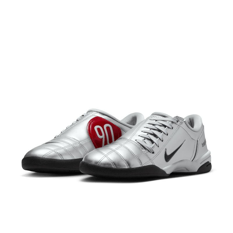 womens nike t90 (metallic silver/black)