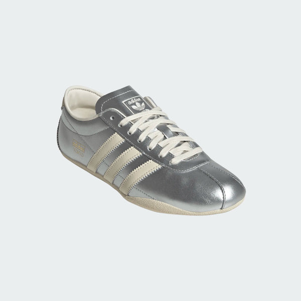 womens adidas tokyo (silver metallic/cream white)