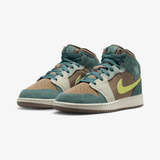 gradeschool jordan 1 mid se (khaki/lemon twist)